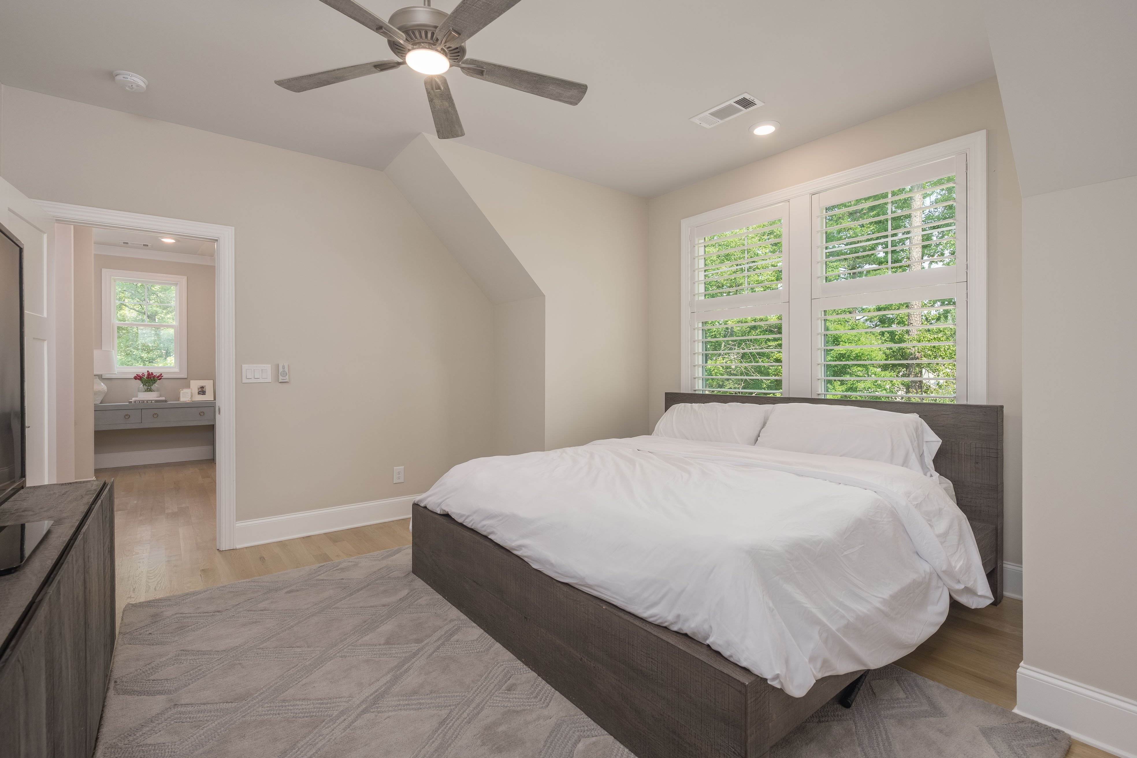 1010 Scull Shoals Drive image 32